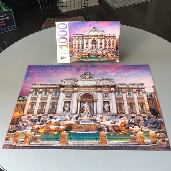 Trevi Fountain 1000 pc. Puzzle - Picture 4 of 4
